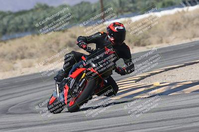 media/Oct-13-2025-Moto Forza (Mon) [[a66d839500]]/4-C Group/Session 3 (Turn 16)/